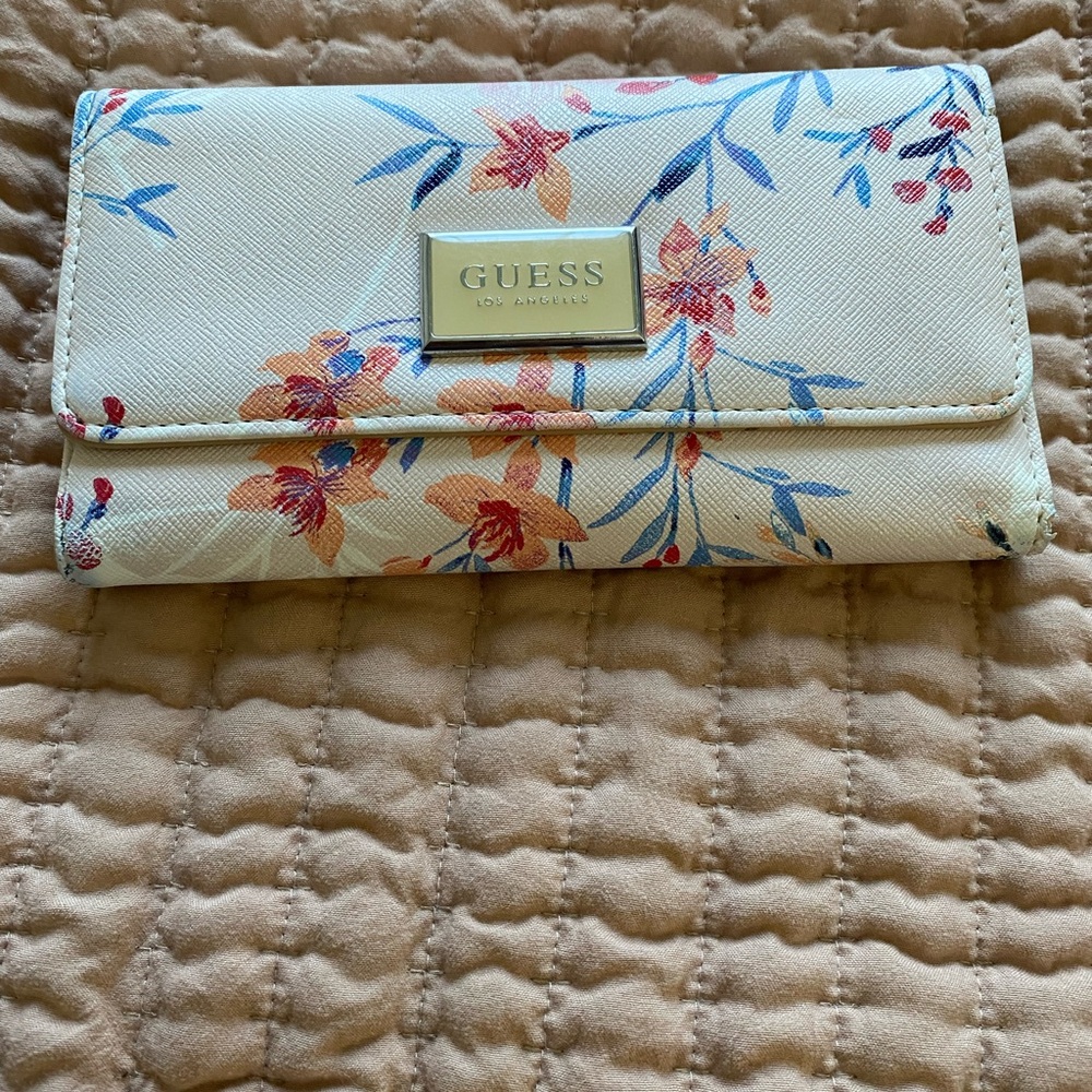 GUESS Floral Wallet - Cream and Blue